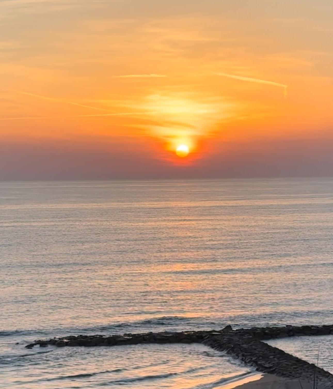 Edo House Anzio - Beachfront - Fronte Mare - Affittacamere المظهر الخارجي الصورة