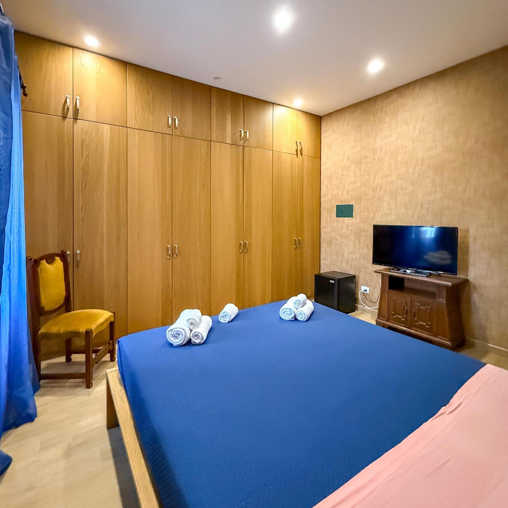 Edo House Anzio - Beachfront - Fronte Mare - Affittacamere المظهر الخارجي الصورة
